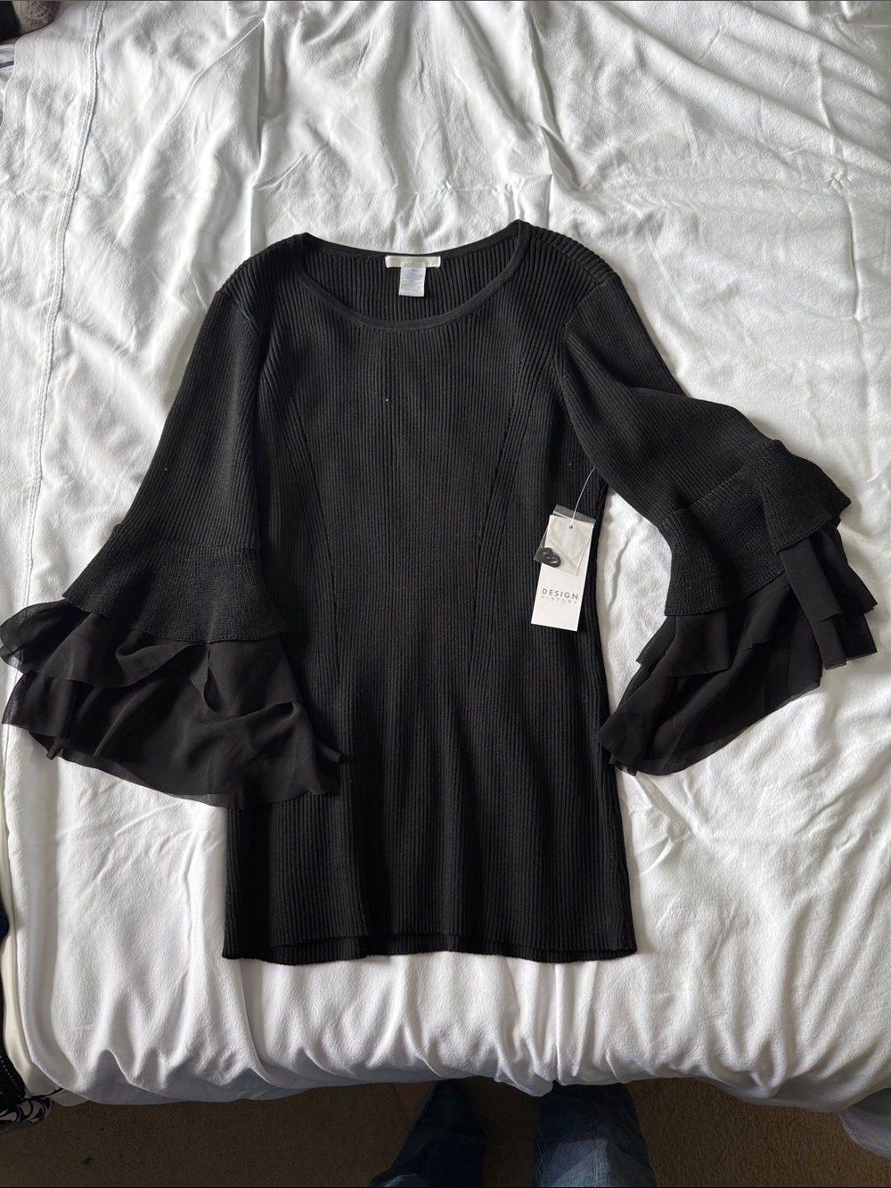 Design History Black Ruffle-Sleeve Knit Top